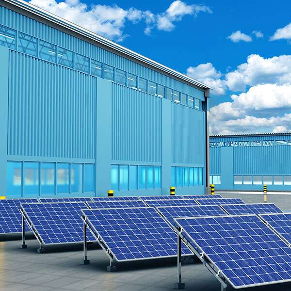 panneaux solaires pour hangars