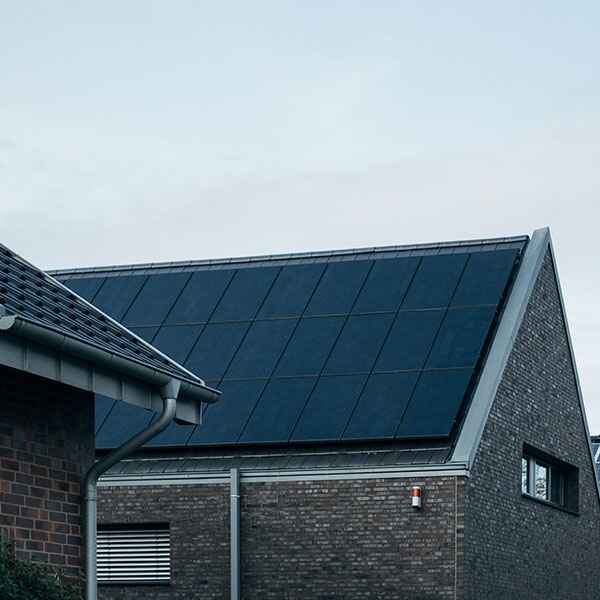Panneaux solaires pour toiture de maison